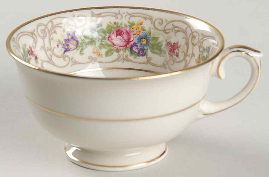 Flora Footed Cup by Lamberton-1