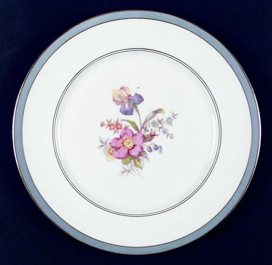 Hawthorne Dinner Plate by Lamberton-1