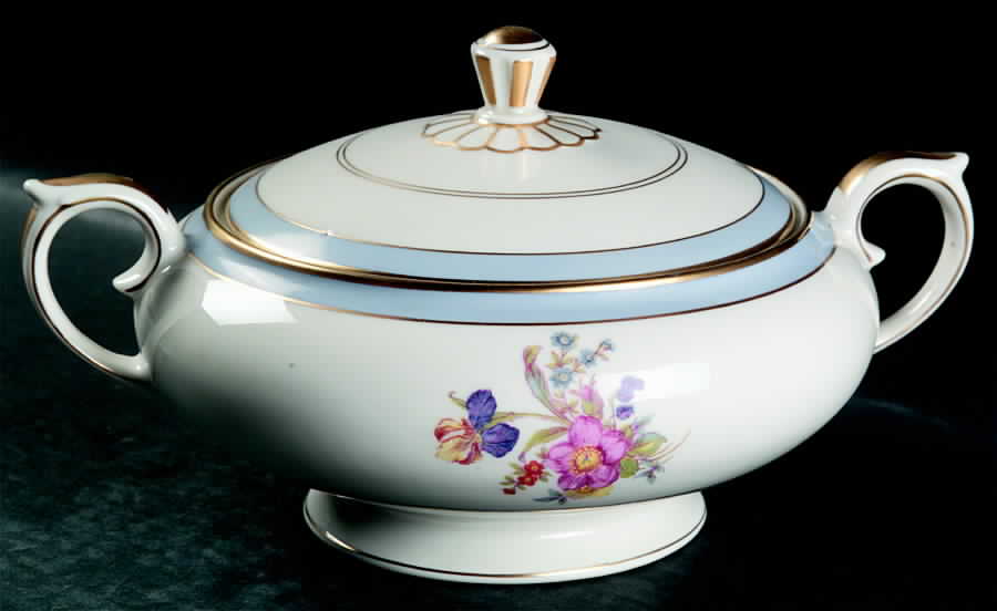 Hawthorne Round Covered Vegetable by Lamberton-1