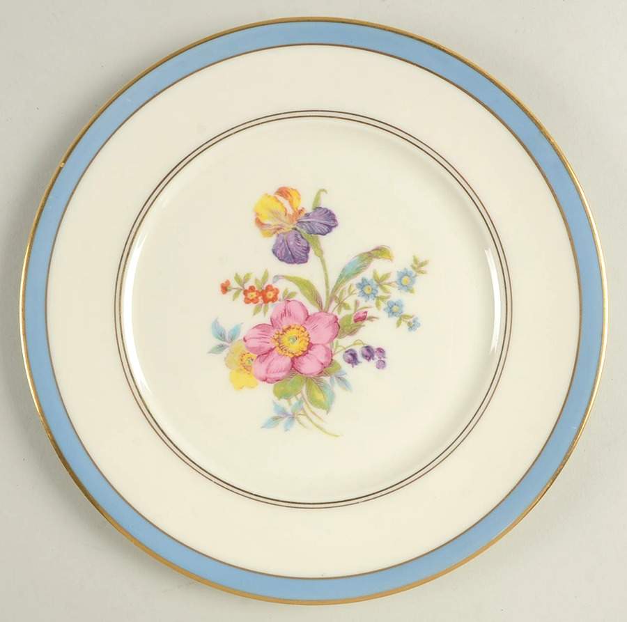 Hawthorne Luncheon Plate by Lamberton-1
