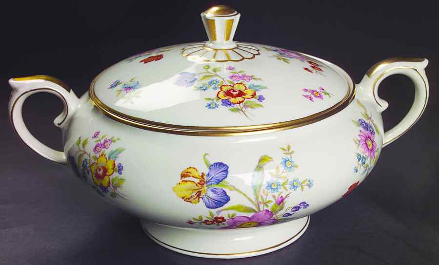 Linda Lee Round Covered Vegetable by Lamberton-1