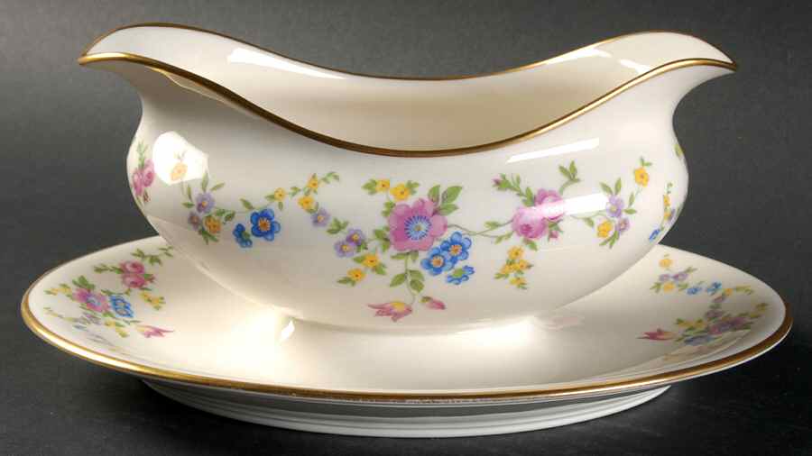 Marianna Gravy Boat with Attached Underplate by Lamberton-1