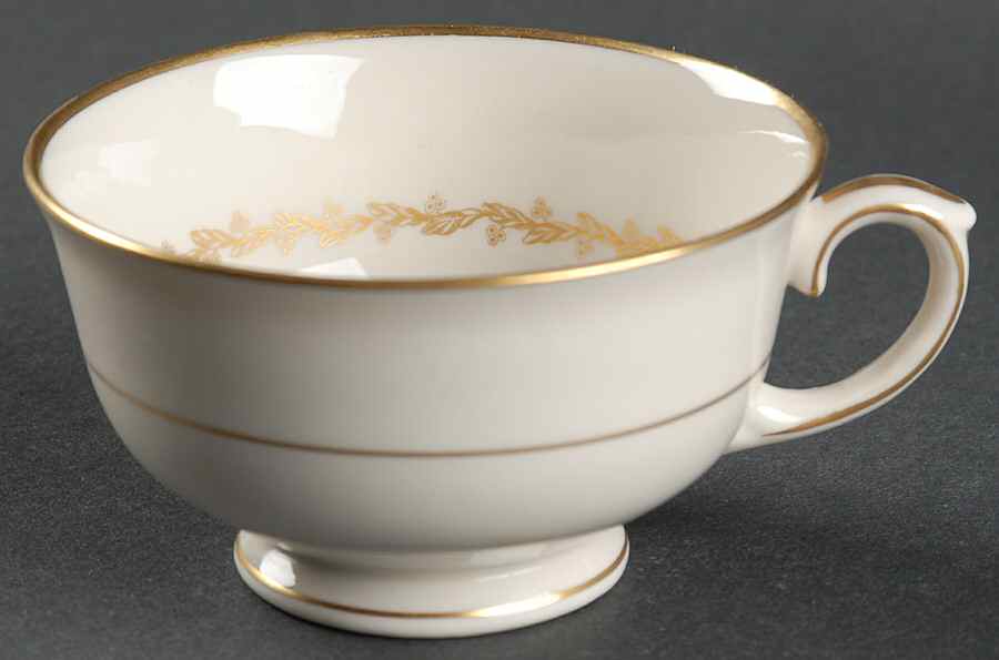 Mt. Vernon Footed Cup by Lamberton-1