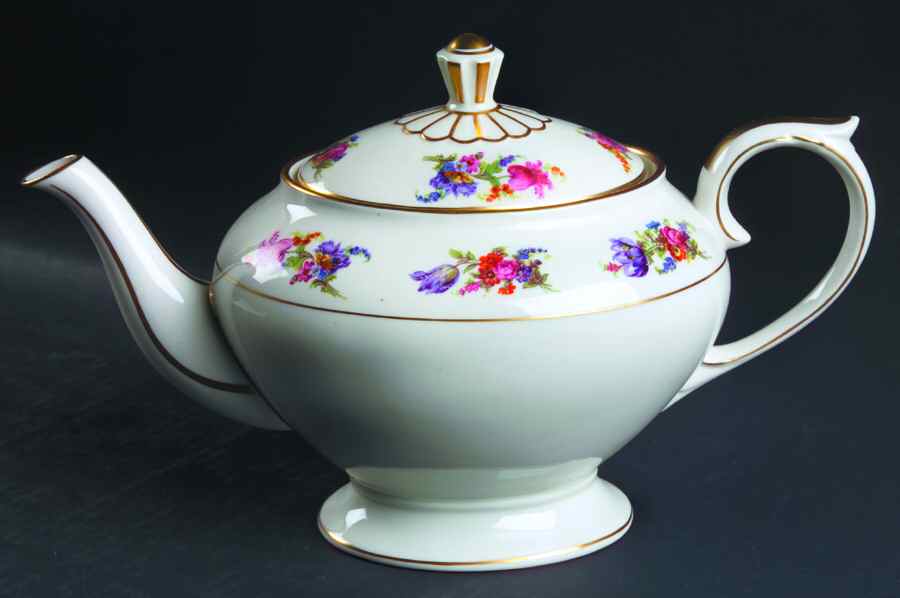 Plymouth Teapot & Lid by Lamberton-1