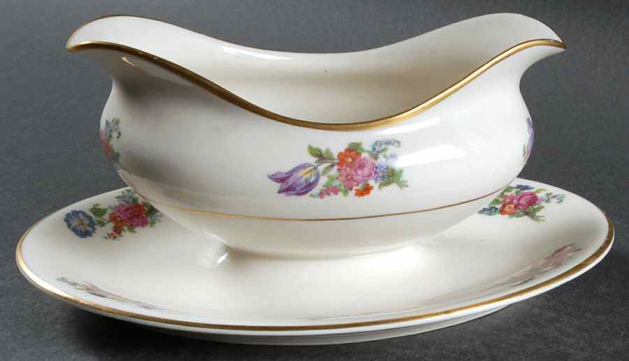 Plymouth Gravy Boat with Attached Underplate by Lamberton-1