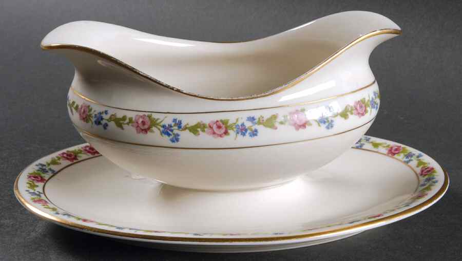 William Penn Gravy Boat with Attached Underplate by Lamberton-1