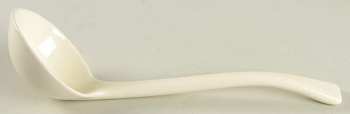 Holly (Green Trim) Tureen Ladle by Los Angeles-1