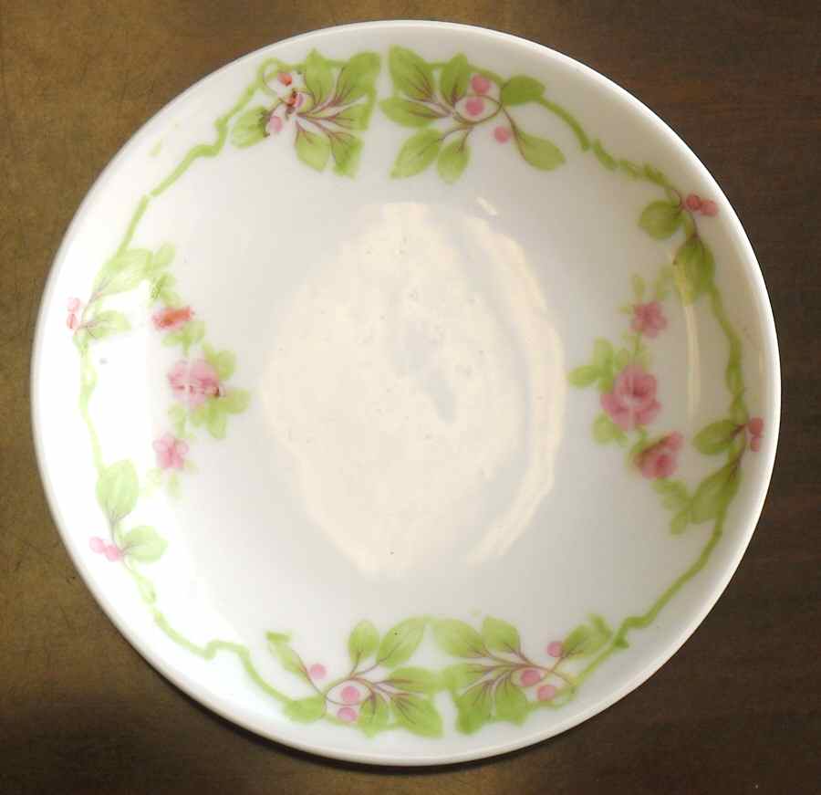 LAT1 Butter Pat by Latrille-1