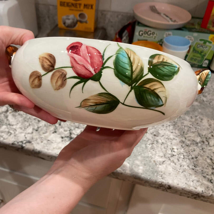 Americana Round Vegetable No Lid by Lefton-1