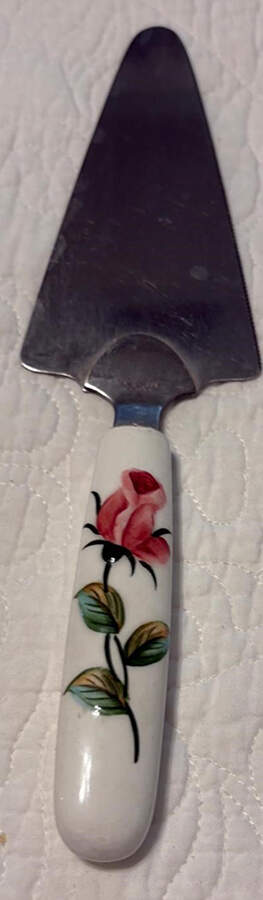 Americana Pie Server with Stainless Blade by Lefton-1