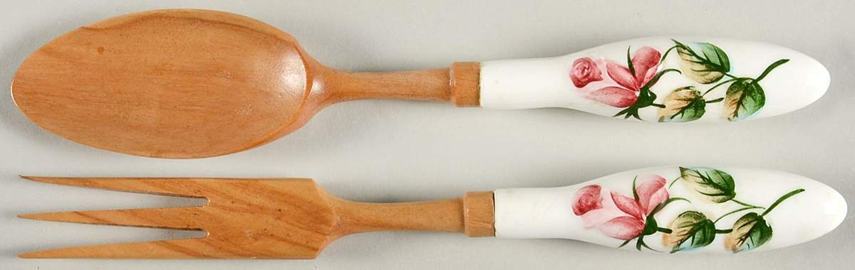 Americana 2-Piece Wood/Ceramic Salad Set by Lefton-1