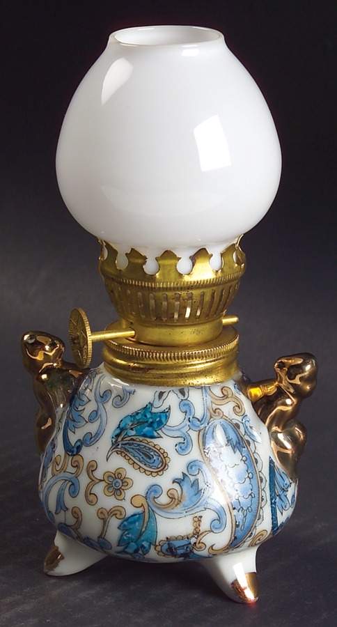 Blue Paisley Oil Lamp & Globe by Lefton-1