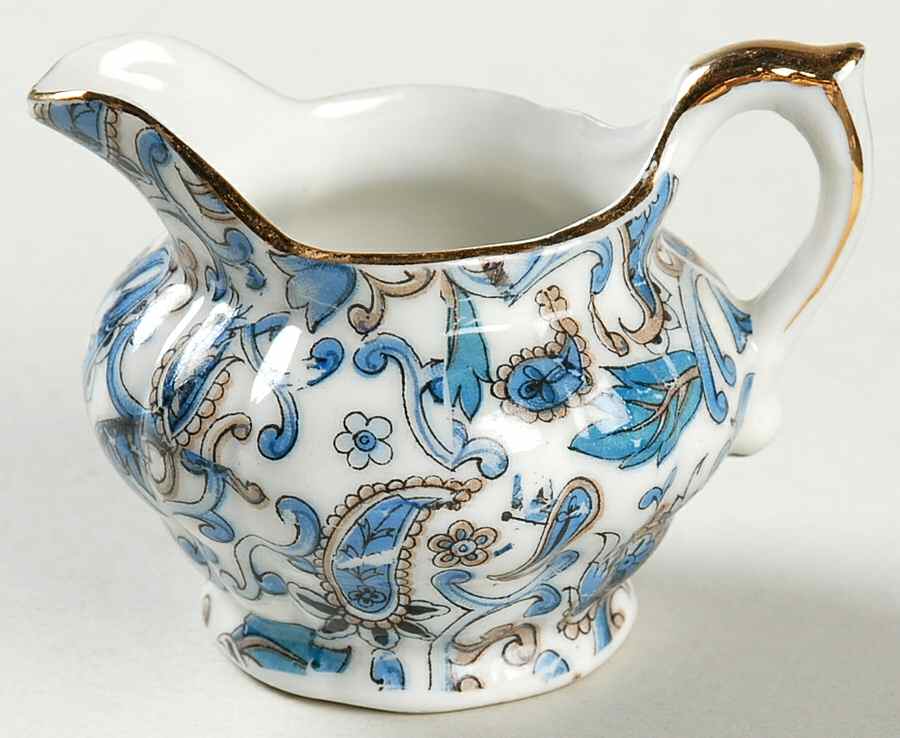 Blue Paisley Individual Creamer by Lefton-1