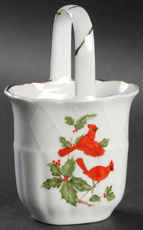 Cardinal Small Basket by Lefton-1