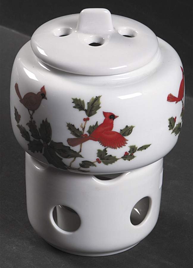 Cardinal Potpourri & Lid with Stand by Lefton-1