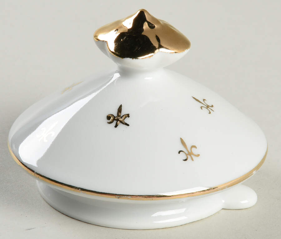 Fleur De Lis (Scalloped) Lid for Coffee Pot by Lefton-1