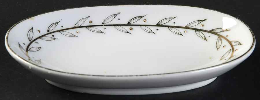 Golden Laurel Small Ashtray by Lefton-1