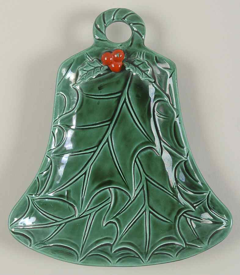 Green Holly Bell Shaped Plate by Lefton-1