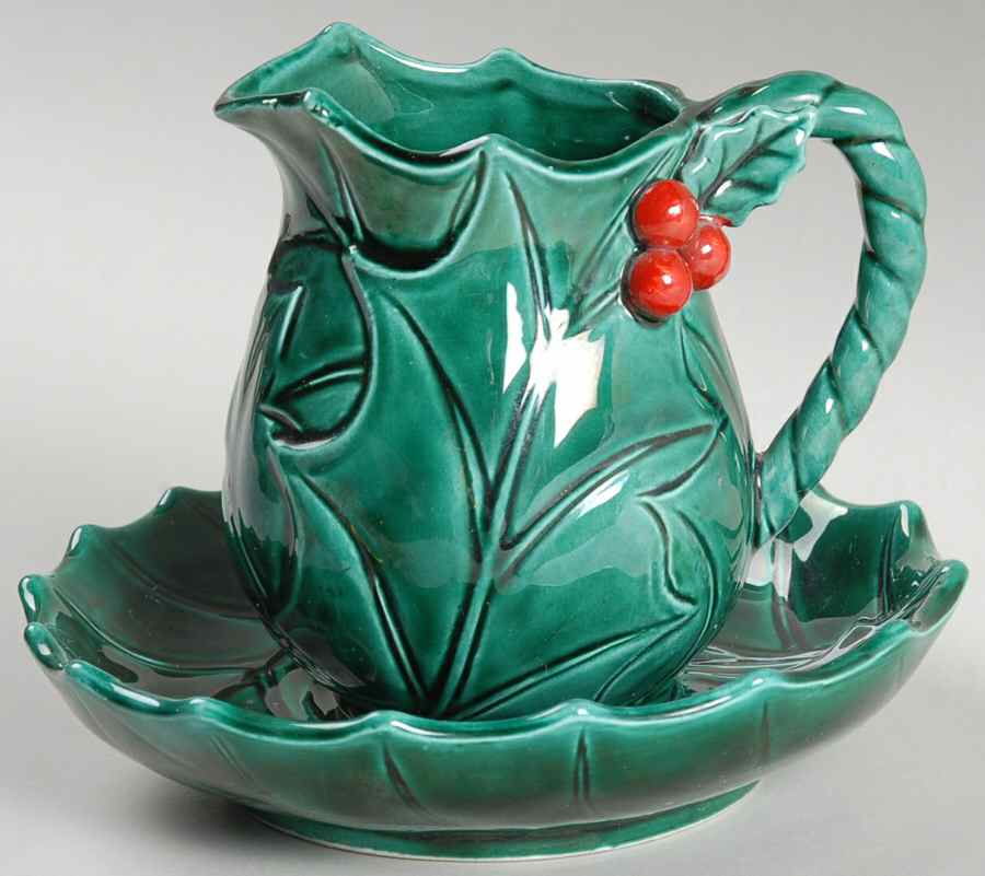 Green Holly Miniature Pitcher and Bowl Set by Lefton-1