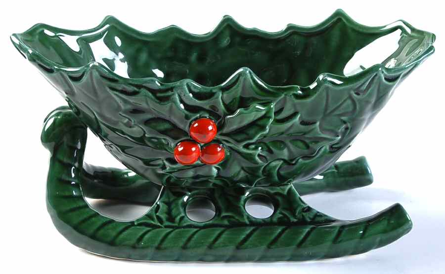 Green Holly Medium Sleigh by Lefton-1
