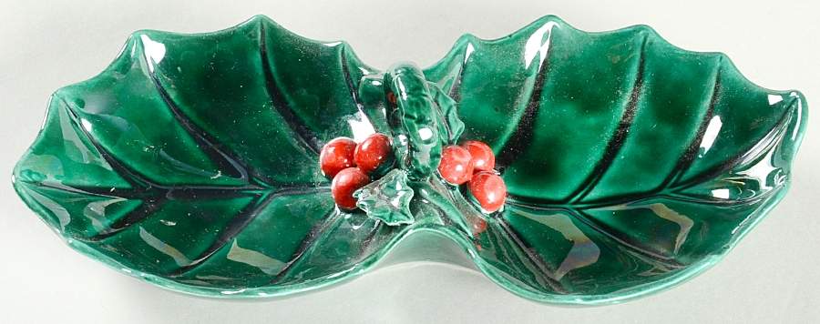 Green Holly 2-Part Relish by Lefton-1