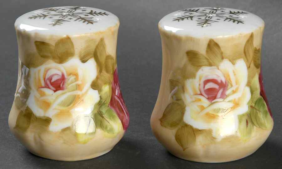 Heritage Brown (Floral) Salt & Pepper Set by Lefton-1