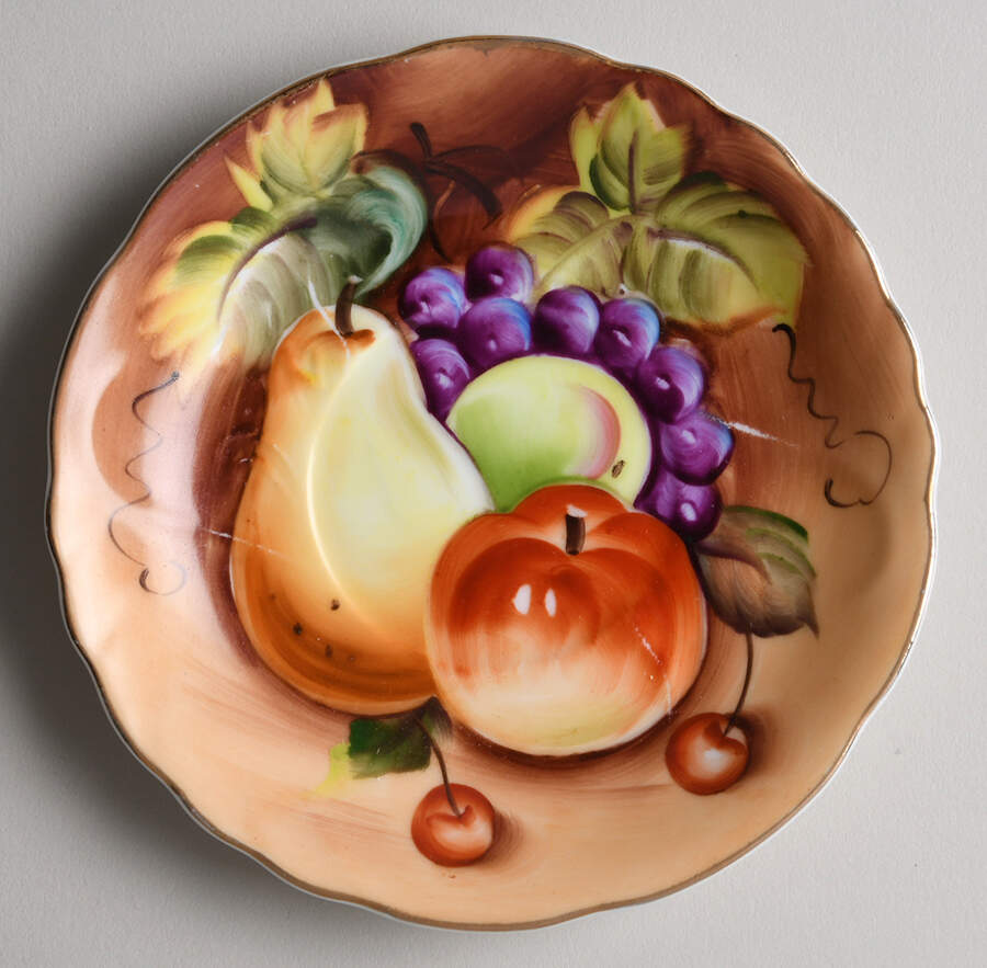 Heritage Brown (Fruit) Saucer by Lefton-1