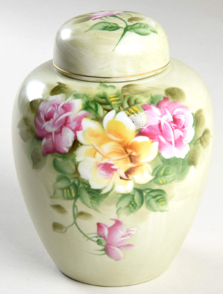 Heritage Green Small Ginger Jar & Lid by Lefton-1