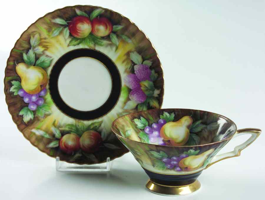 LEF14 Footed Cup & Saucer Set by Lefton-1