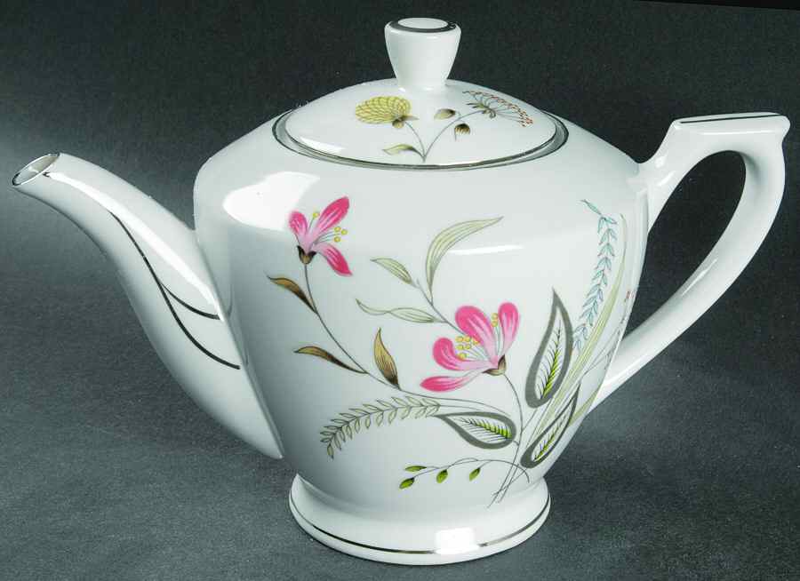 LEF16 Teapot & Lid by Lefton-1