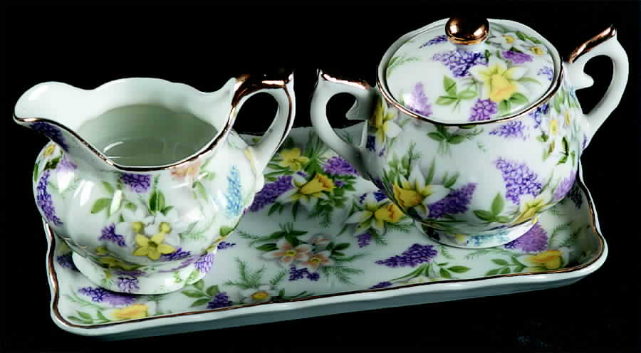 Lilac Chintz Mini Creamer & Sugar with Lid & Tray by Lefton-1