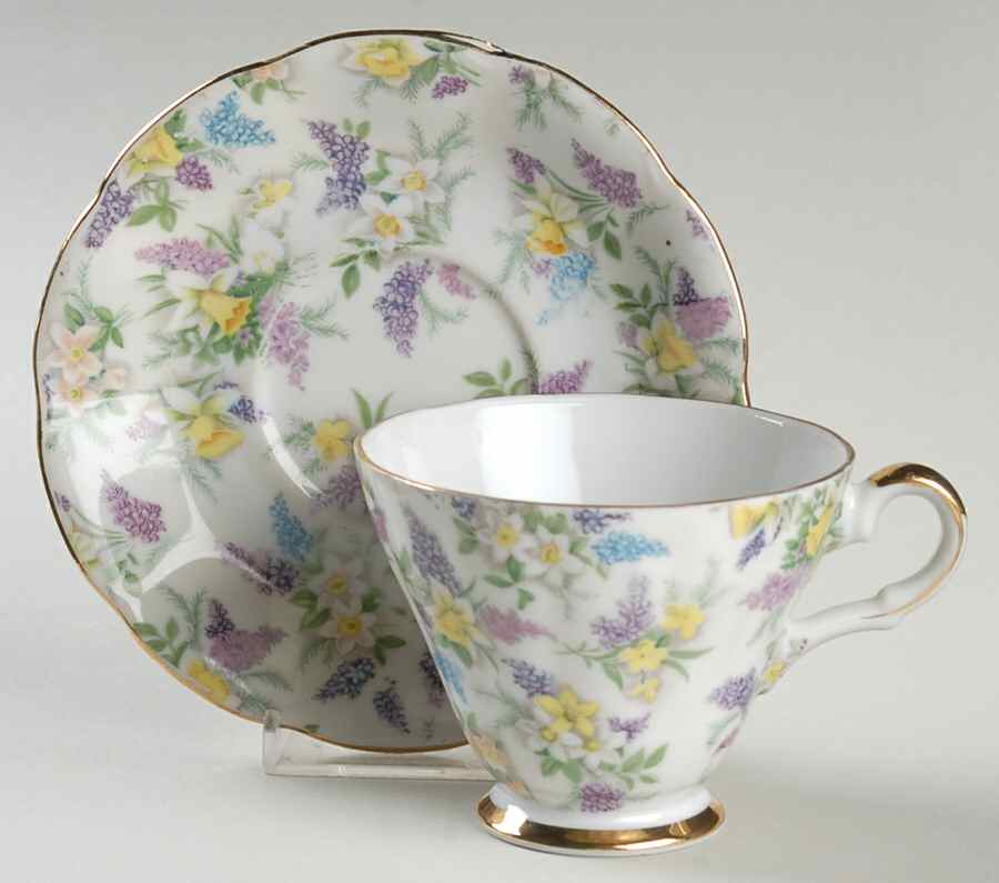 Lilac Chintz Footed Cup & Saucer Set by Lefton-1