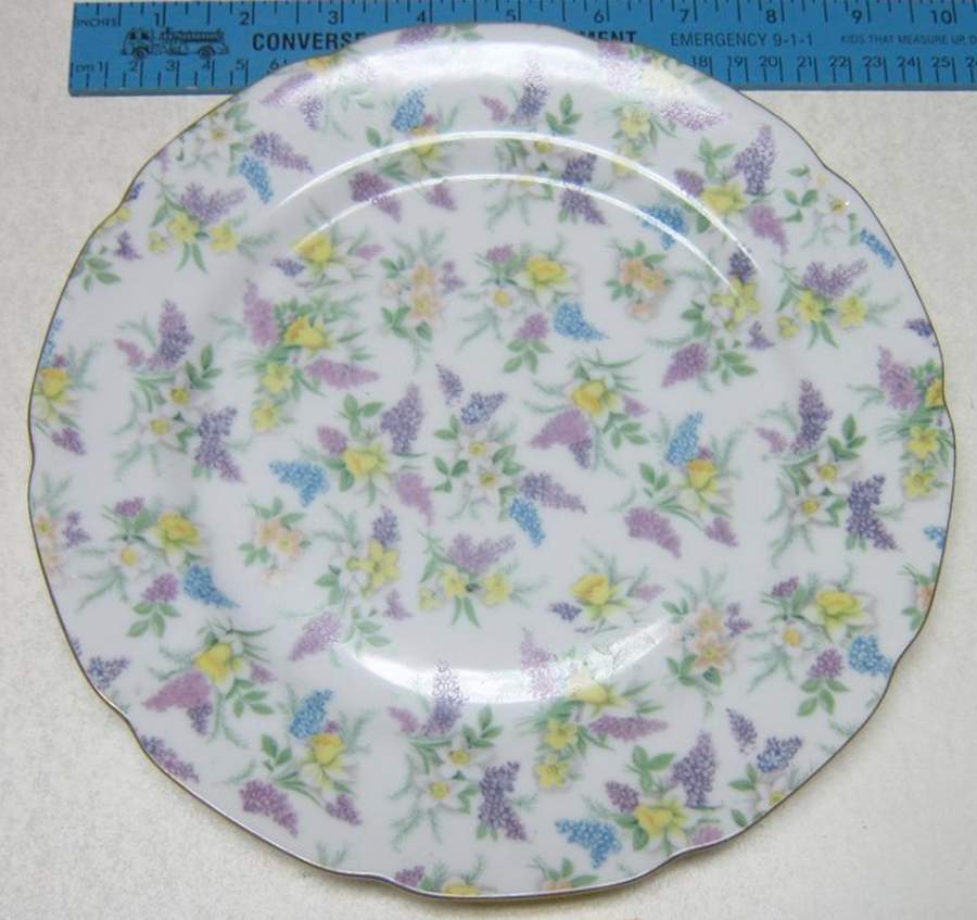Lilac Chintz Dinner Plate by Lefton-1