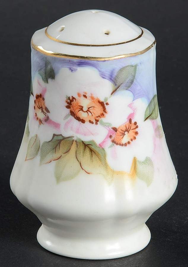 Magnolia Pepper Shaker by Lefton-1