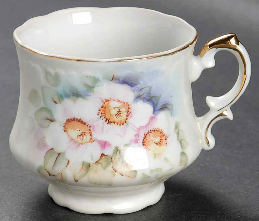 Magnolia Footed Cup by Lefton-1