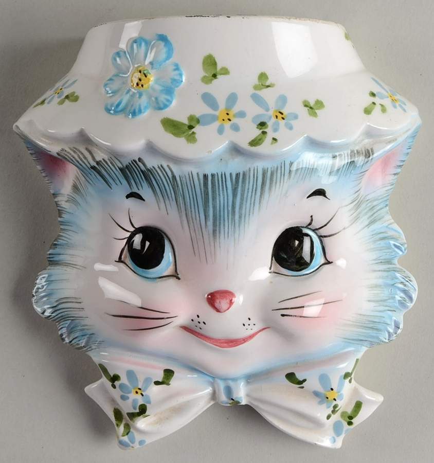 Miss Priss Wall Pocket Vase by Lefton-1