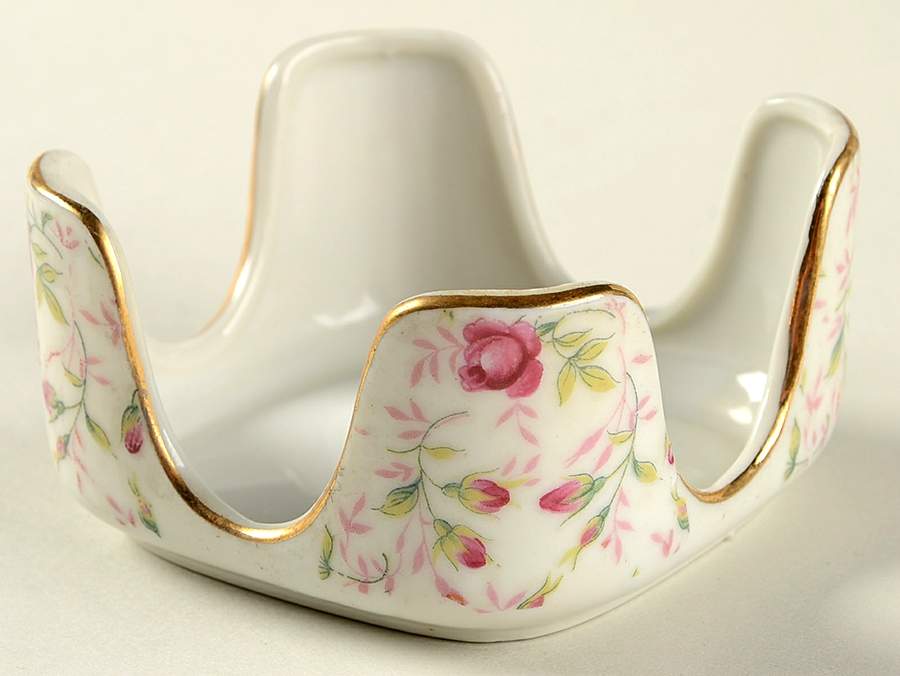 Rose Chintz Ashtray Set with Holder, Holder Only by Lefton-1