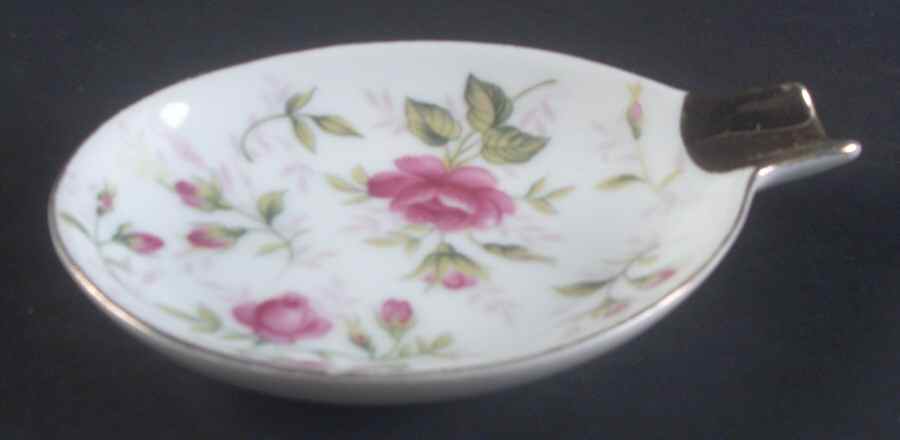 Rose Chintz Oval Ashtray by Lefton-1