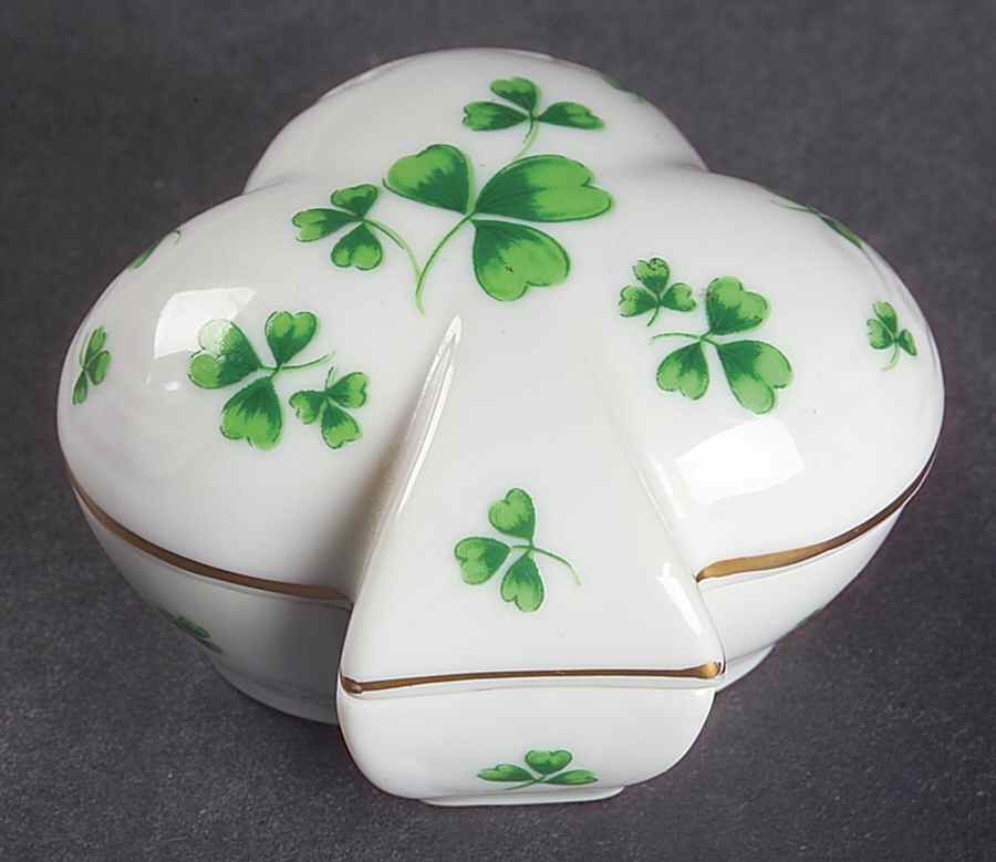 Shamrock St Patrick Trinket Box & Lid by Lefton-1