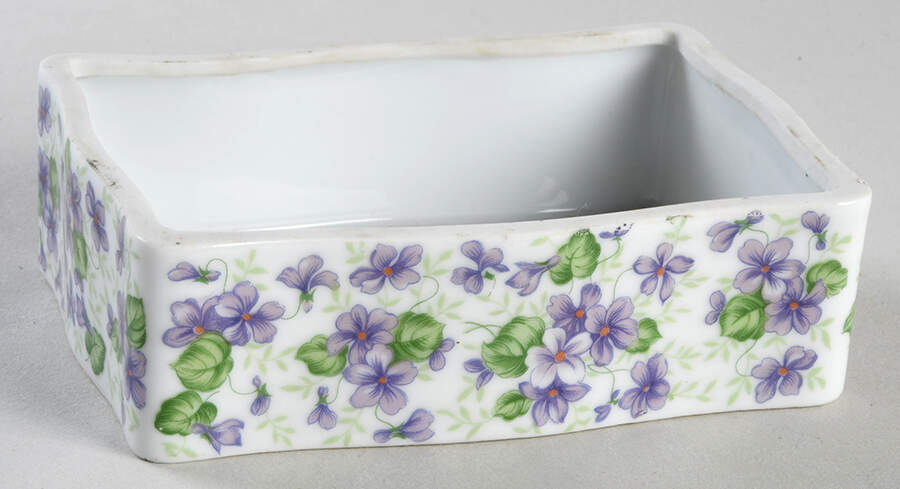 Violet Chintz Cigarette Box No Lid by Lefton-1
