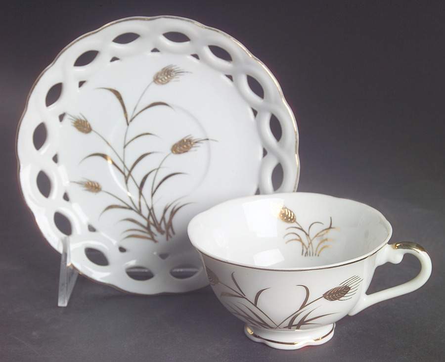 Wheat Footed Cup & Saucer Set by Lefton-1