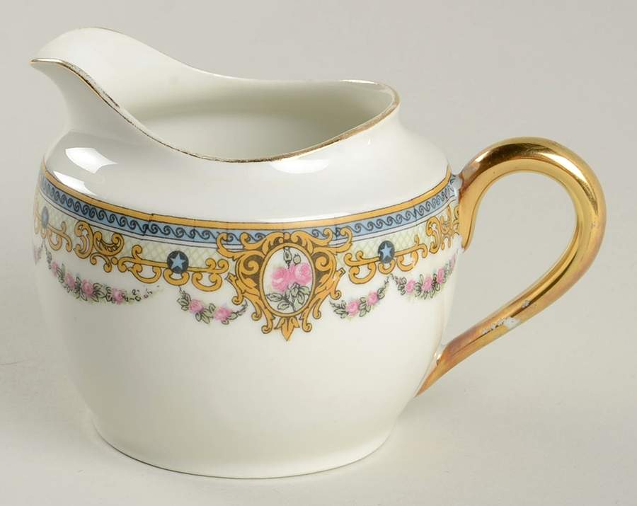 Amourette Creamer by F Legrand & Cie-1