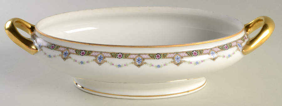 Clairette Oval Vegetable No Lid by F Legrand & Cie-1