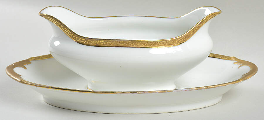 Elysee Gravy Boat with Attached Underplate by F Legrand & Cie-1