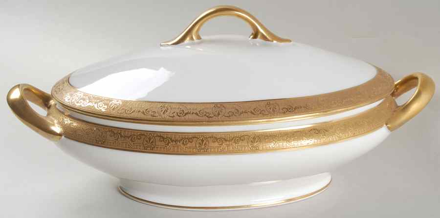 Versailles Oval Covered Vegetable by F Legrand & Cie-1