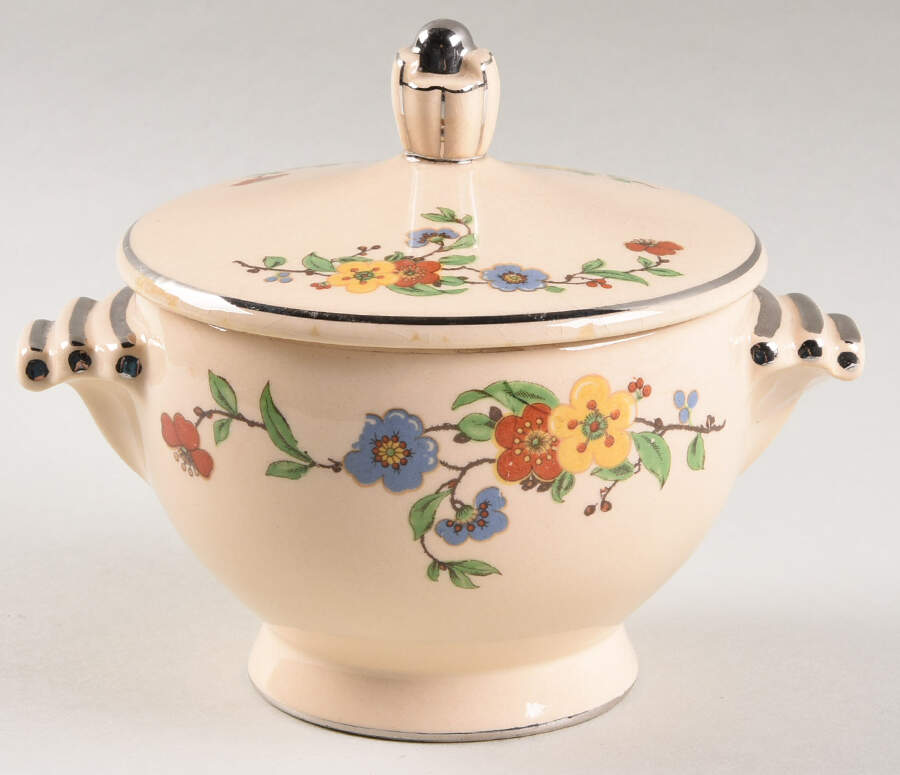 LEP4 Sugar Bowl & Lid by Leigh Potters-1