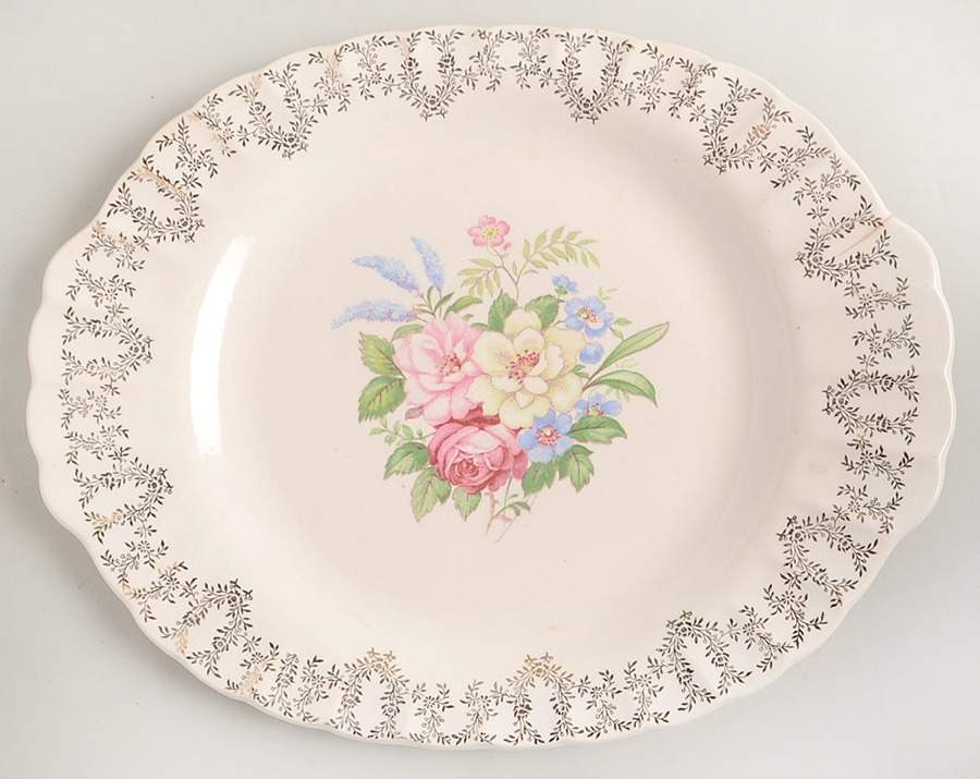 Arcadia 11" Oval Serving Platter by Limoges-American-1