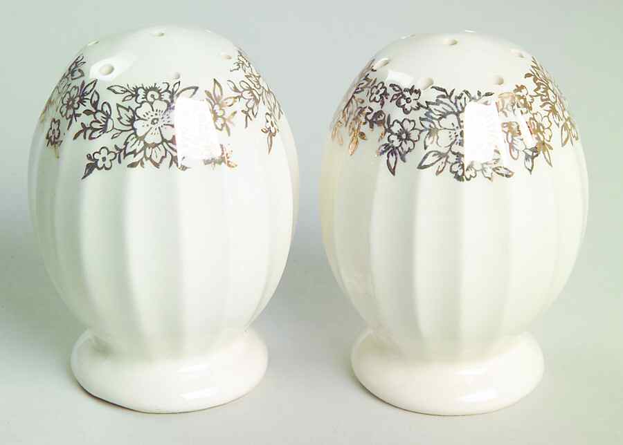 Chateau France (Filigree 1KS518) Salt & Pepper Set by Limoges-American-1