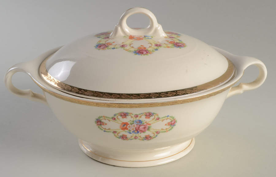 Fortune Round Covered Vegetable by Limoges-American-1
