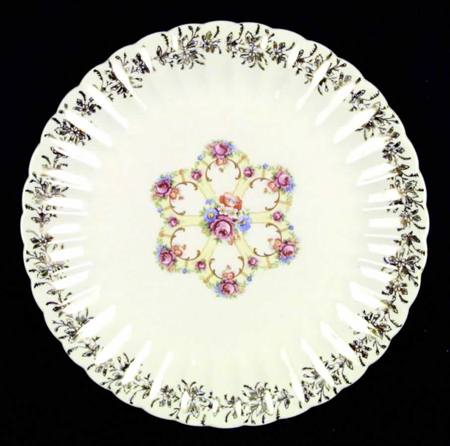 Fortune Dinner Plate by Limoges-American-1